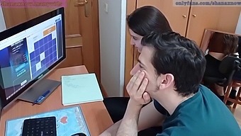 Coed Costretta A Sesso Orale E Ingoio Di Sperma
