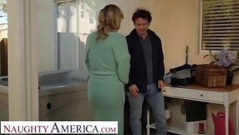 Sexy Blonde Rachael Cavalli Gives A Blow Job And Rides Repairman