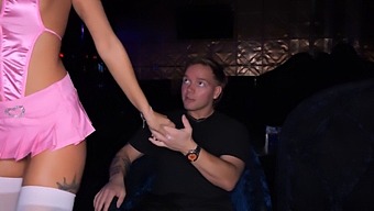 A Seductive Stripper Pleasures A Man'S Hard Cock In A Vip Treatment