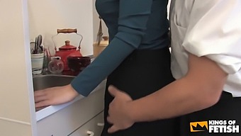 Japanese Beauty Masturbates With Toys In Front Of Her Boss