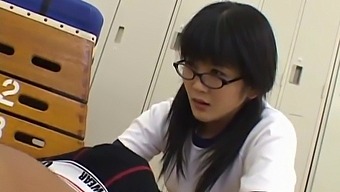 La Voglia Di Yuria Di Un Cazzo Duro Nella Sua Figa