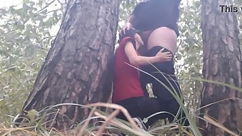 Two Girls Have Steamy Sex Under A Tree To Stay Dry - Lesbian Illusion Girls