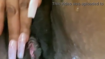 Dirty Talk Leads To Female Ejaculation In A Voluptuous Pussy