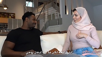 Verifierade Modeller Alina Angel Och Jax Slayher I Passionerad Hijab-Tema Analmöte